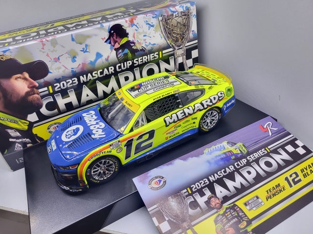 CL RACING COLLECTIBLES