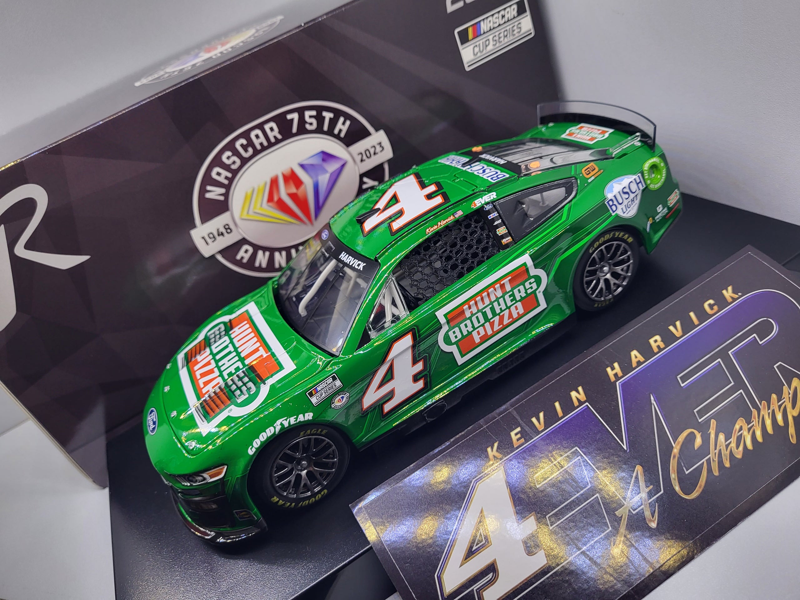 Kevin Harvick 2023 Hunt Brothers Pizza 1 24 CL RACING COLLECTIBLES Kevin harvick 2023 hunt brothers pizza 1 24 cl racing collectibles